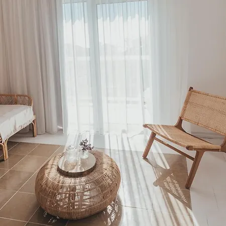 Joy House 4* Сан-Педру-де-Моэл