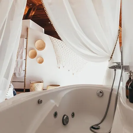 Joy House Frühstückspension São Pedro de Muel