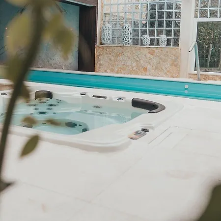 Joy House 4* Сан-Педру-де-Моэл
