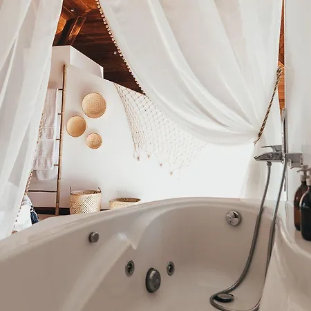 Joy House 4* Сан-Педру-де-Моэл
