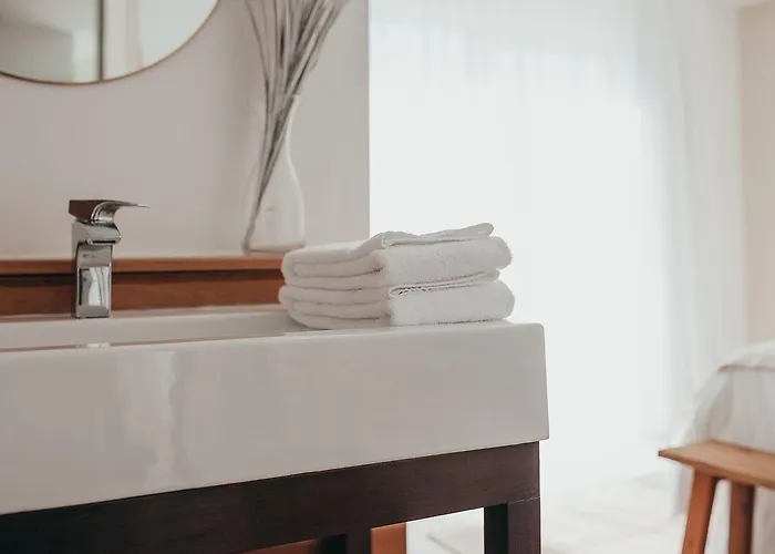 Bed & Breakfast Joy House